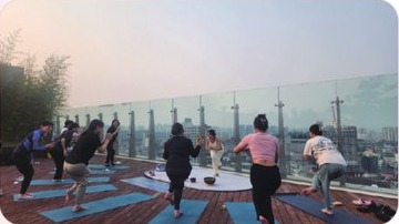 AK백화점 문화아카데미 루프탑 요가 클래스